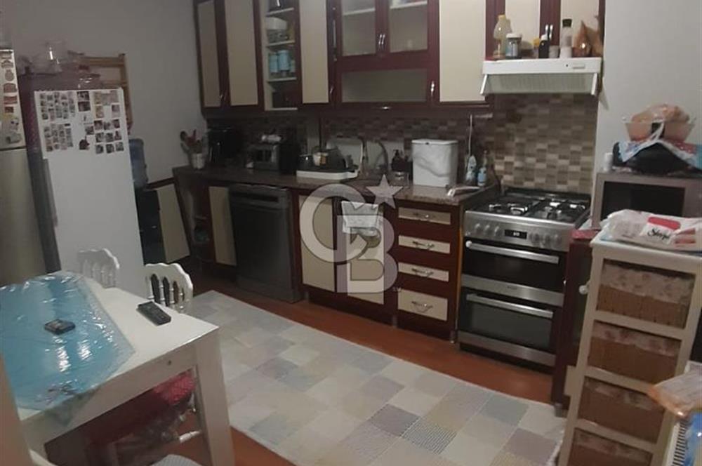 Balçova Onur Mah. Merkezi Lokasyonda İçi Yapılı Daire
