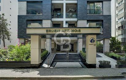 KOZYATAĞI MERKEZ 220 M2 4+1 GENÇ BİNA MÜKEMMEL LOKASYON