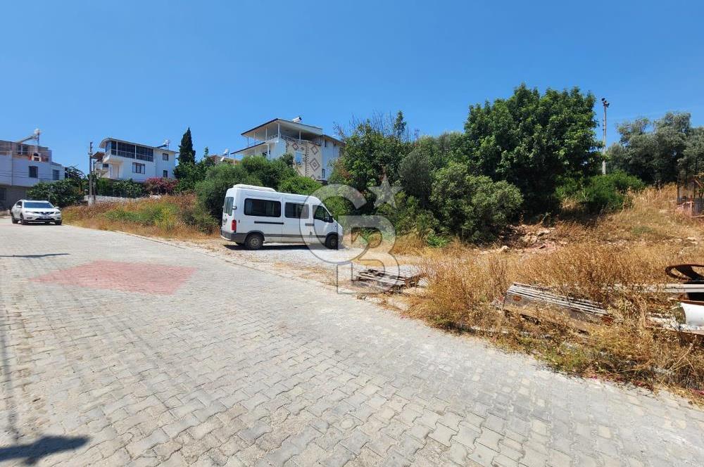 SATILIK TAM MÜSTAKİL VİLLA ARSASI