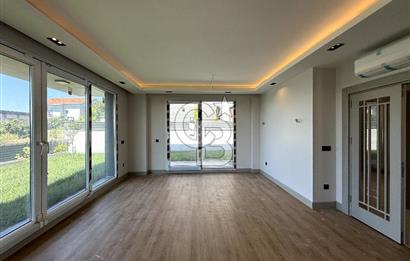 Kumburgaz'da Deniz Manzaralı Sıfır 4+2 Satılık Müstakil Villa