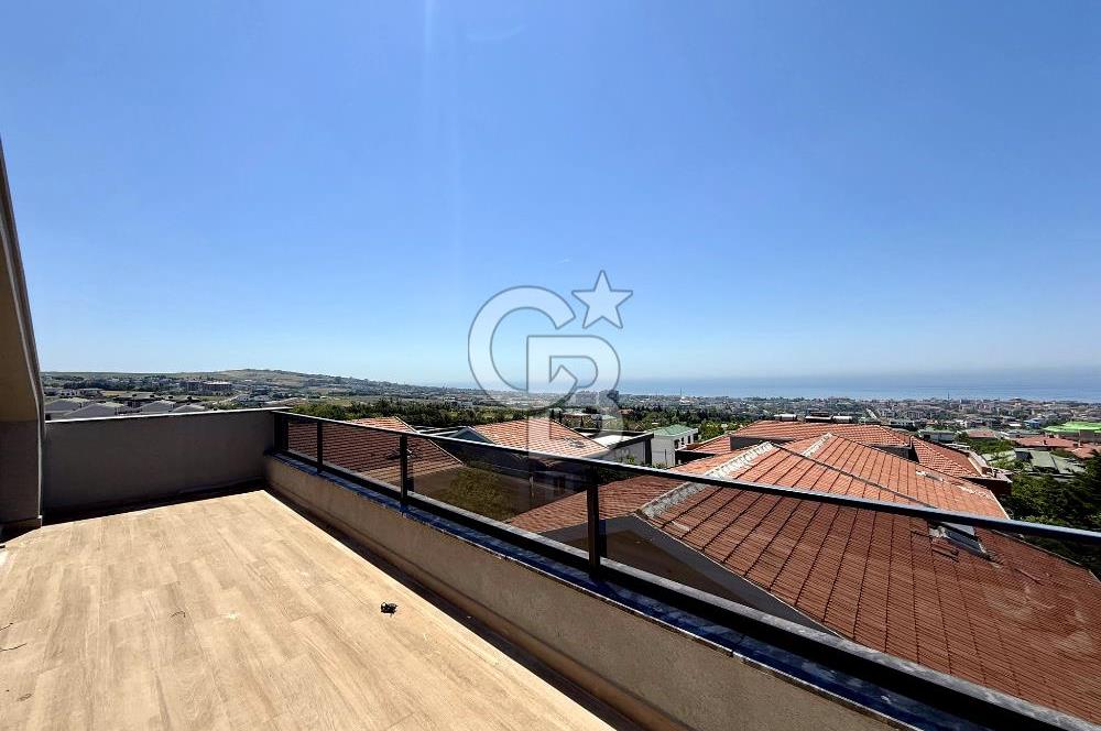 Kumburgaz'da Deniz Manzaralı Sıfır 4+2 Satılık Müstakil Villa