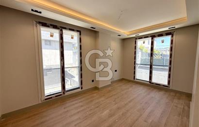 Kumburgaz'da Deniz Manzaralı Sıfır 4+2 Satılık Müstakil Villa