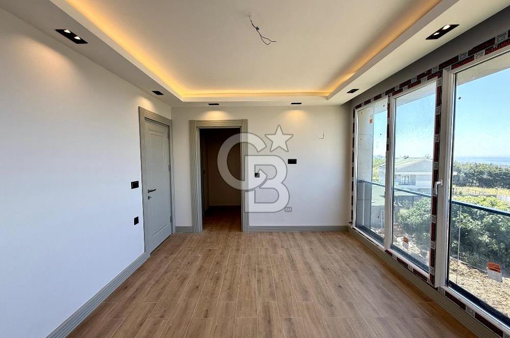 Kumburgaz'da Deniz Manzaralı Sıfır 4+2 Satılık Müstakil Villa