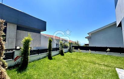 Kumburgaz'da Deniz Manzaralı Sıfır 4+2 Satılık Müstakil Villa