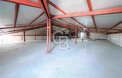 ÜMRANİYEDE MUHTEŞEM KONUMDA KDV AVANTAJLI 4.575 M2 KİRALIK PLAZA