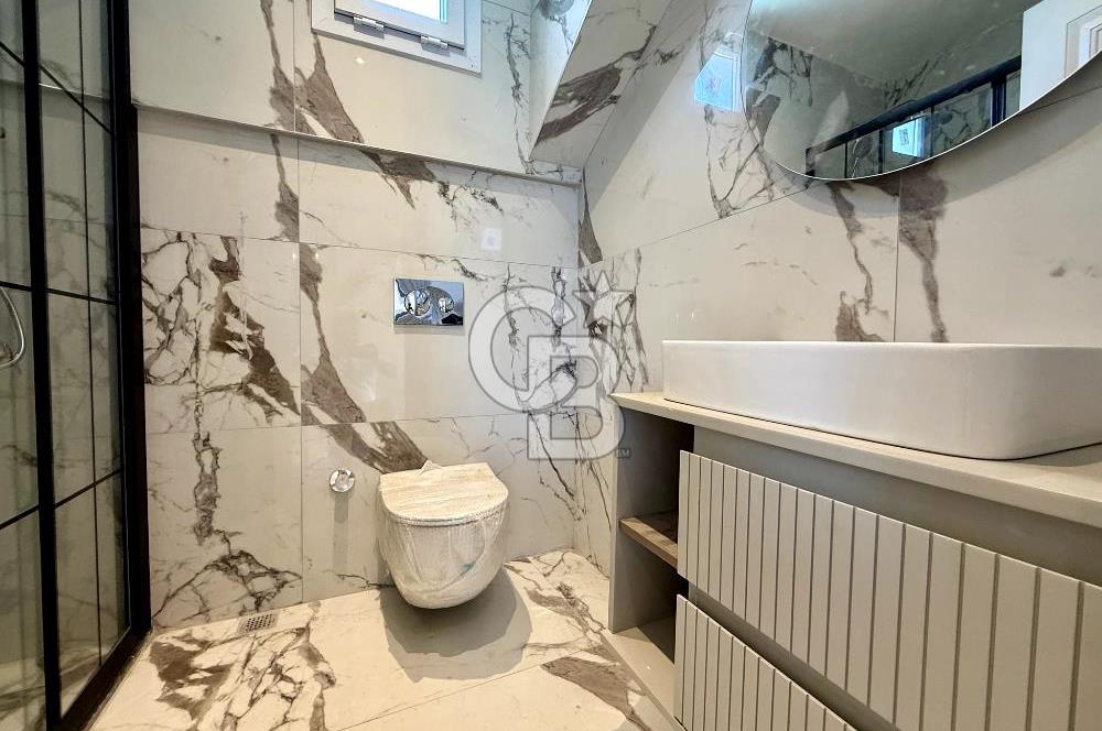 Kumburgaz'da Deniz Manzaralı Sıfır 4+2 Satılık Müstakil Villa