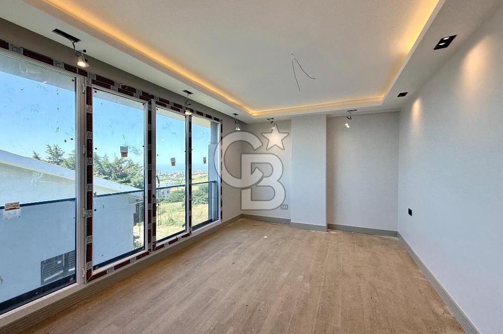Kumburgaz'da Deniz Manzaralı Sıfır 4+2 Satılık Müstakil Villa