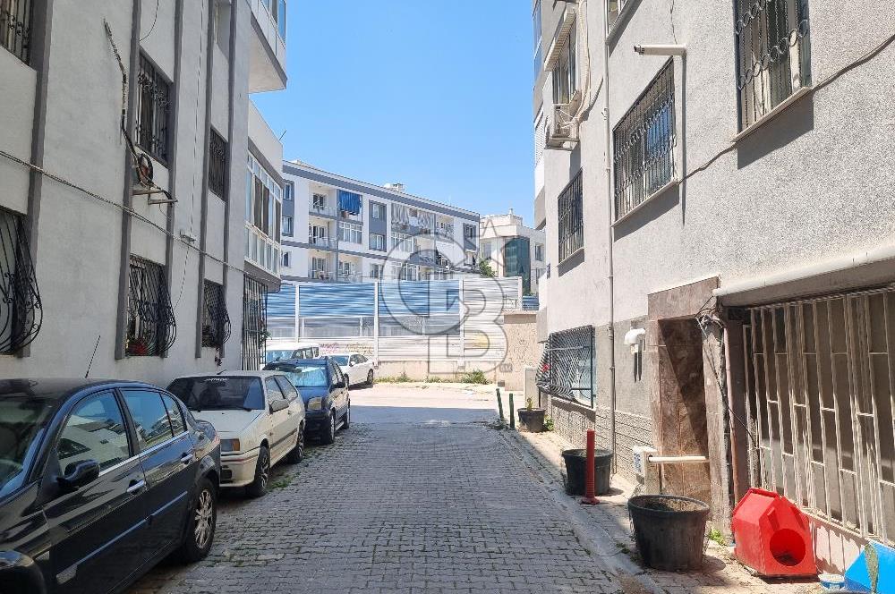 KARŞIYAKA  TERSANE MAHALLESİNDE SATILIK 3+1 DAİRE