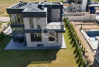 Gölbaşı Karşıyaka Mahallesi 6+1 lüx Villa