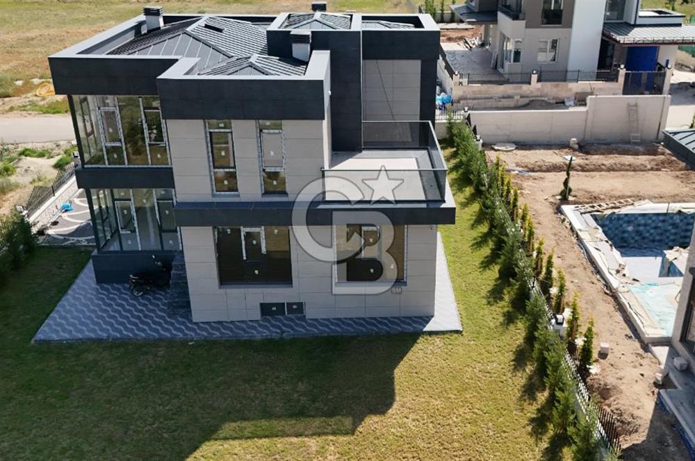 Gölbaşı Karşıyaka Mahallesi 6+1 lüx Villa