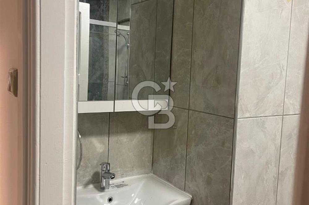 KARŞIYAKA  TERSANE MAHALLESİNDE SATILIK 3+1 DAİRE