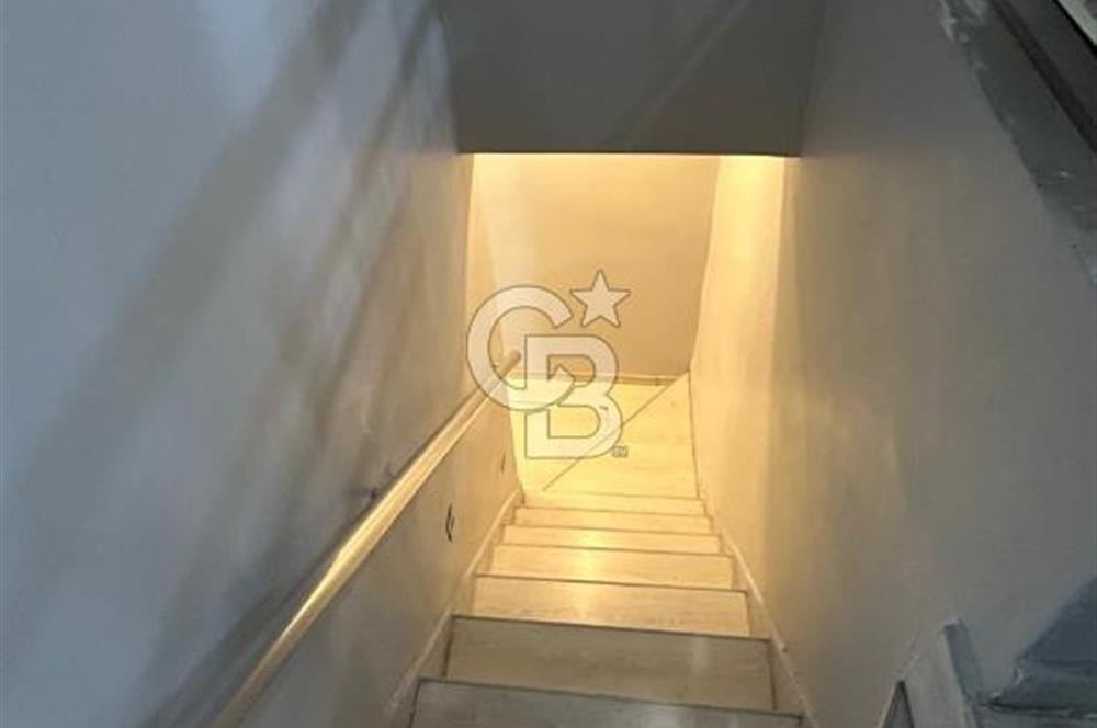 BUCA İLÇE EMNİYET MÜDÜRLÜĞÜ KARŞISI DUBLEKS 3+1 SATILIK DAİRE 