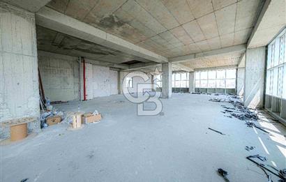 ÜMRANİYEDE MUHTEŞEM KONUMDA KDV AVANTAJLI 4.575 M2 KİRALIK PLAZA