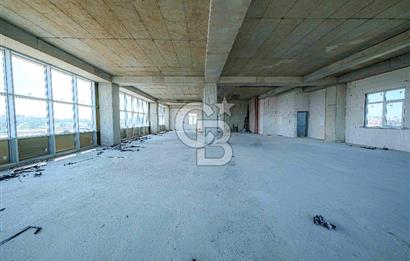 ÜMRANİYEDE MUHTEŞEM KONUMDA KDV AVANTAJLI 4.575 M2 KİRALIK PLAZA
