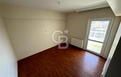 ÖN CEPHE SİTE İÇERİSİNDE GENİŞ 3+1 SATILIK DAİRE