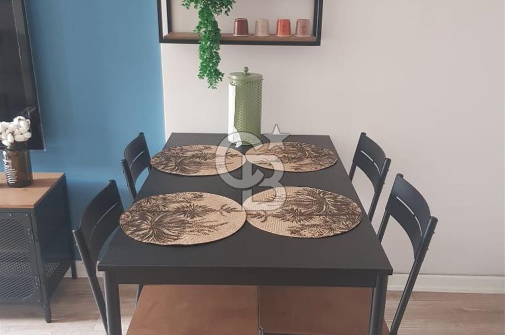 URLA SANAT SOKAĞI GİRİŞİNDE MÜKEMMEL KONUMDA SATILIK 1+1 TAŞ EV