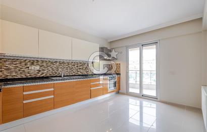 BORNOVA EVKA 3'TE MÜSTAKİL BAHÇELİ 4+1 SATILIK DAİRE