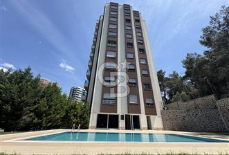 BORNOVA EVKA 3'TE MÜSTAKİL BAHÇELİ 4+1 SATILIK DAİRE