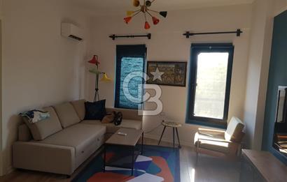 URLA SANAT SOKAĞI GİRİŞİNDE MÜKEMMEL KONUMDA SATILIK 1+1 TAŞ EV