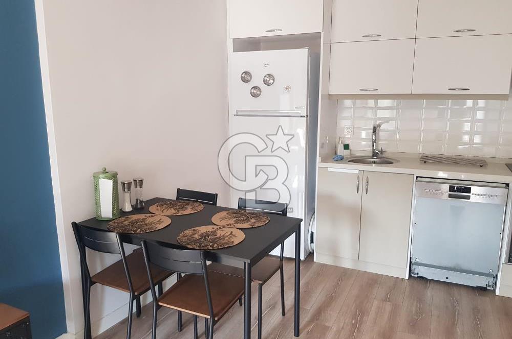 URLA SANAT SOKAĞI GİRİŞİNDE MÜKEMMEL KONUMDA SATILIK 1+1 TAŞ EV