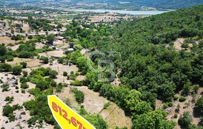 Ayvacık Küçükhusun’da İmara 30 Metre Mesafede 812 m² Müstakil Yatırımlık Tarla!