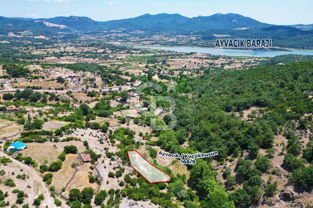 Ayvacık Küçükhusun’da İmara 30 Metre Mesafede 812 m² Müstakil Yatırımlık Tarla!