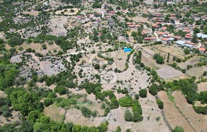 Ayvacık Küçükhusun’da İmara 30 Metre Mesafede 812 m² Müstakil Yatırımlık Tarla!
