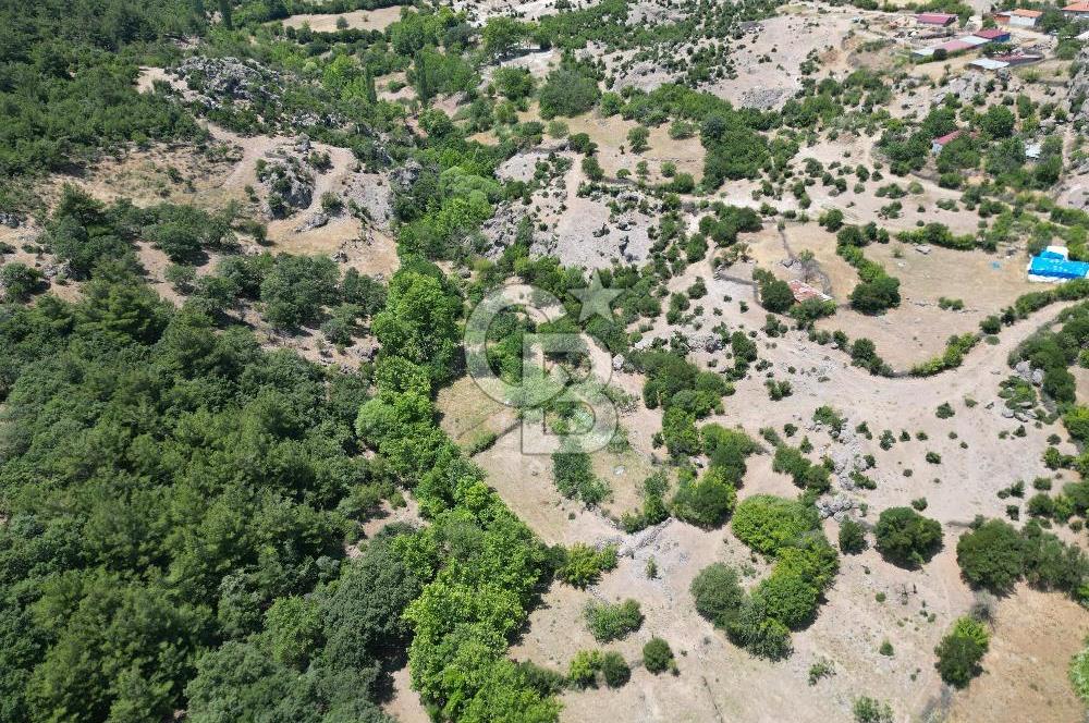 Ayvacık Küçükhusun’da İmara 30 Metre Mesafede 812 m² Müstakil Yatırımlık Tarla!