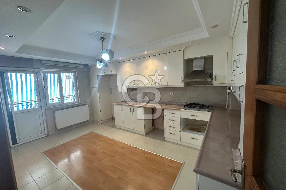 İstiklal Işıklarına Çok Yakın Geniş 3+1 Kiralık Daire