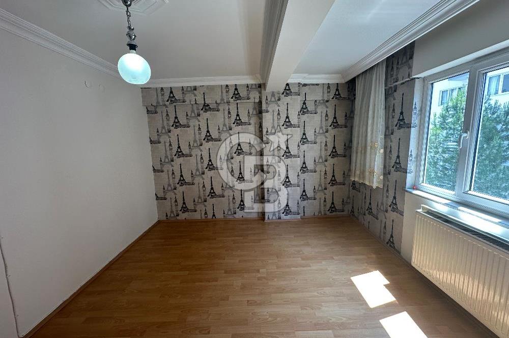 İstiklal Işıklarına Çok Yakın Geniş 3+1 Kiralık Daire