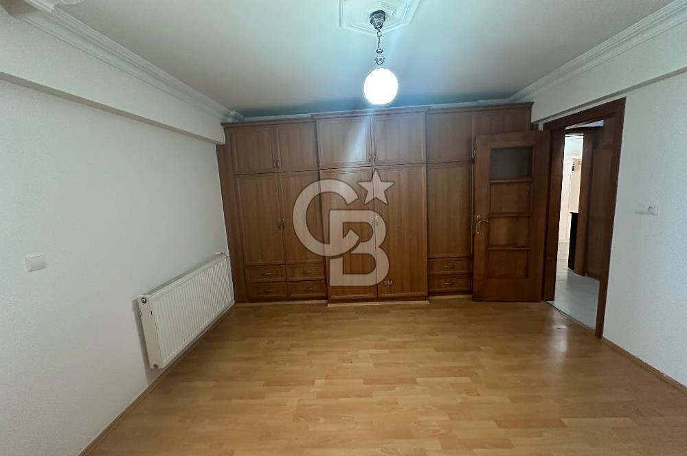 İstiklal Işıklarına Çok Yakın Geniş 3+1 Kiralık Daire