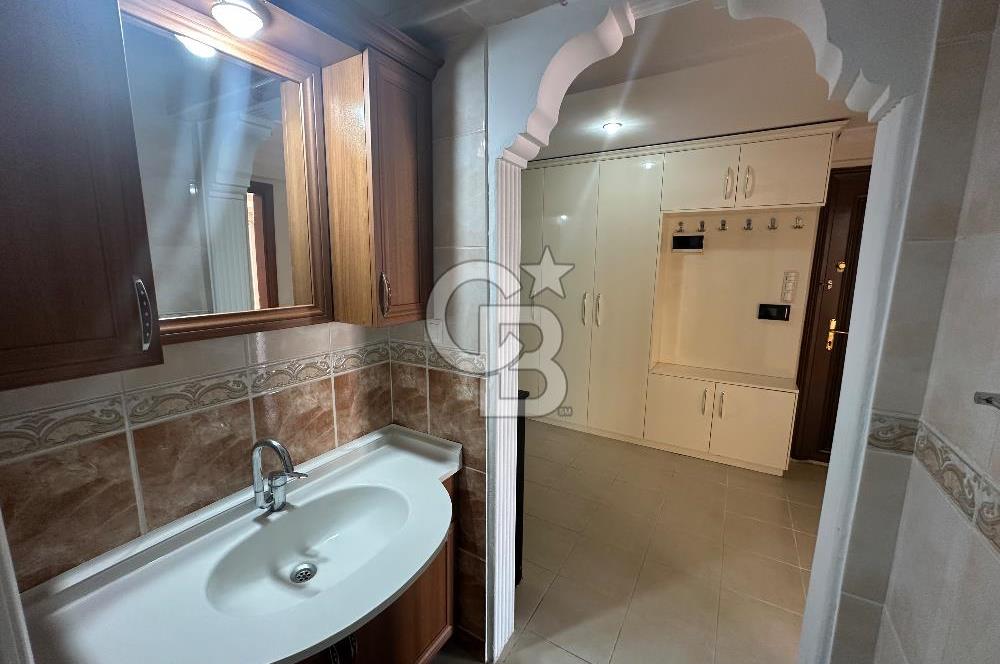 İstiklal Işıklarına Çok Yakın Geniş 3+1 Kiralık Daire