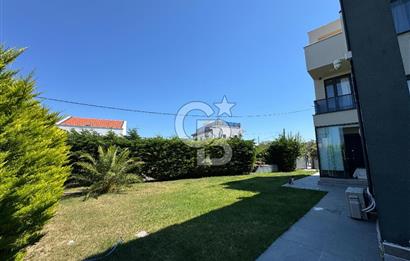 ÇANAKKALE GÜZELYALIDA HAVUZLU SİTEDE LÜKS 4+1 SATILIK VİLLA