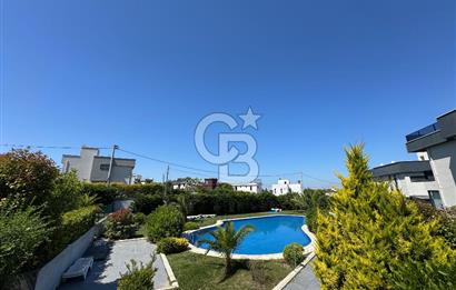 ÇANAKKALE GÜZELYALIDA HAVUZLU SİTEDE LÜKS 4+1 SATILIK VİLLA