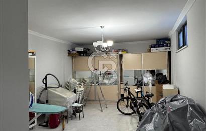 ÇANAKKALE GÜZELYALIDA HAVUZLU SİTEDE LÜKS 4+1 SATILIK VİLLA