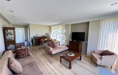 ÇANAKKALE GÜZELYALIDA HAVUZLU SİTEDE LÜKS 4+1 SATILIK VİLLA