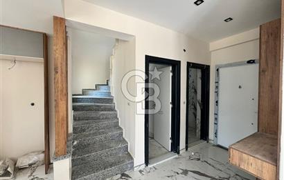 Seferihisar Kavakdere' de Doğa ile İç İçe Site İçinde Satılık Villa