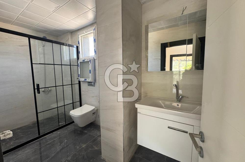 Seferihisar Kavakdere' de Doğa ile İç İçe Site İçinde Satılık Villa
