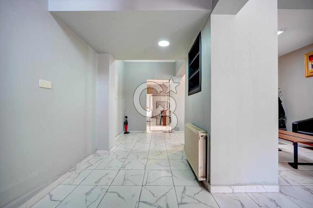 Kiralık müstakil bina Emirgan koruya yakın site içinde 4 katlı