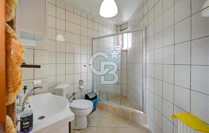 Kiralık müstakil bina Emirgan koruya yakın site içinde 4 katlı