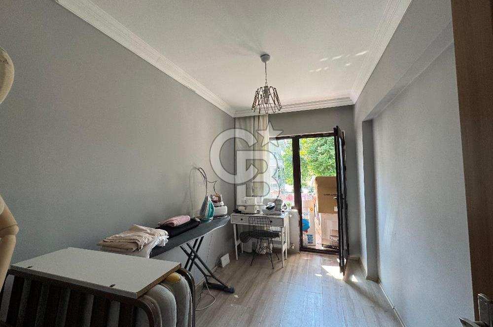 YALOVA MERKEZİ KONUMDA 1. ARA KAT 2 KATLI BİNADA 3+1 GENİŞ DAİRE