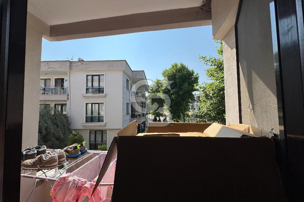 YALOVA MERKEZİ KONUMDA 1. ARA KAT 2 KATLI BİNADA 3+1 GENİŞ DAİRE