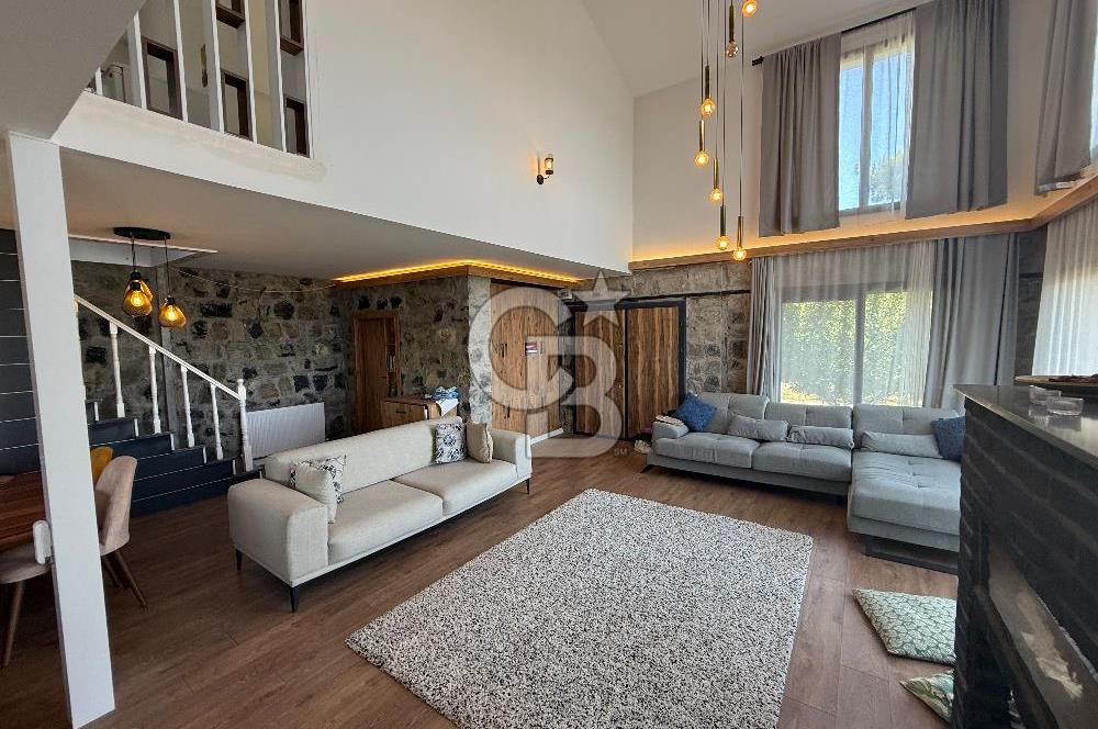 İzmir yakakoyde satilik villa