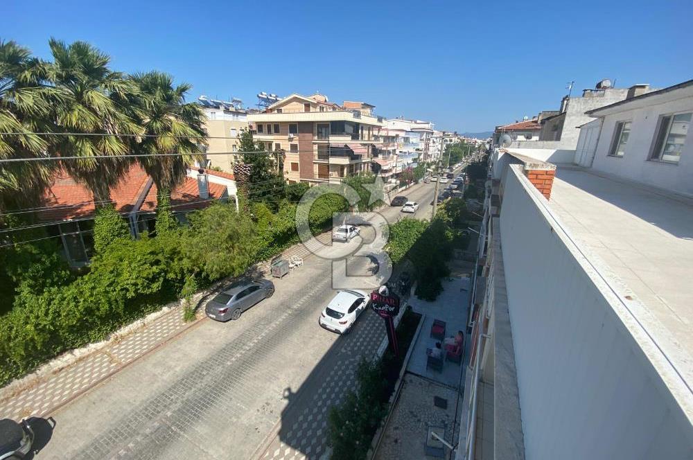 AKÇAY KORDON ARKASI DENİZ MANZARALI TERASLI SATILIK 2+1 DAİRE