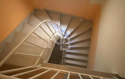 AKÇAY KORDON ARKASI DENİZ MANZARALI TERASLI SATILIK 2+1 DAİRE