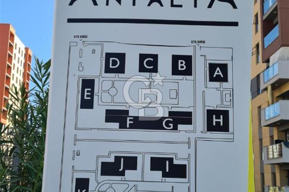 SUR YAPI ANTALYA'DA 4+1 186 M2 SATILIK FIRSAT DAİRE
