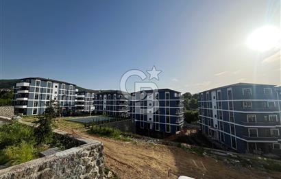 Gölcük Hisareyn Mavi Şehir Sitesinde Havuzlu, Bahçeli 3+1 Sıfır