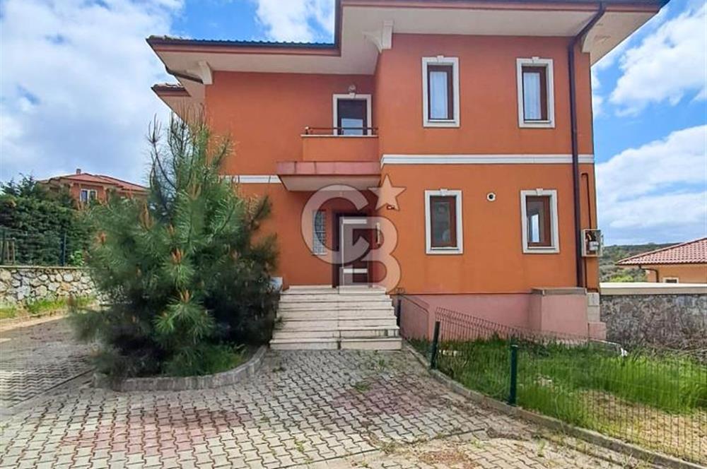 RİVA'DA KİRALIK MÜSTAKİL VİLLA HAVUZLU SİTE İÇİNDE 