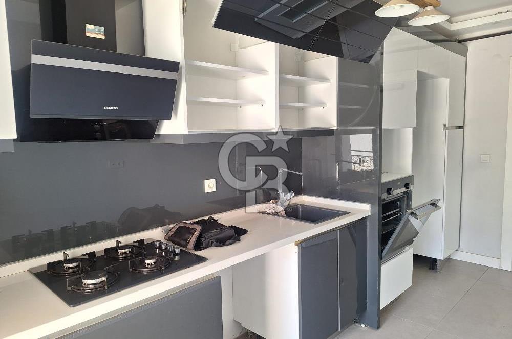 Menemen Ulukent de havuzlu 3+1  daire