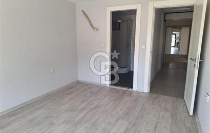 Menemen Ulukent de havuzlu 3+1  daire